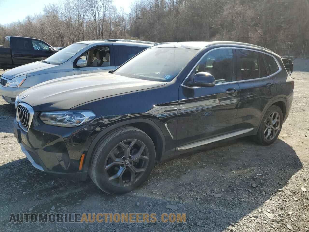 5UX53DP04P9R28571 BMW X3 2023