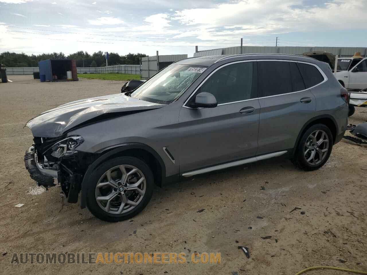 5UX53DP07R9V08032 BMW X3 2024