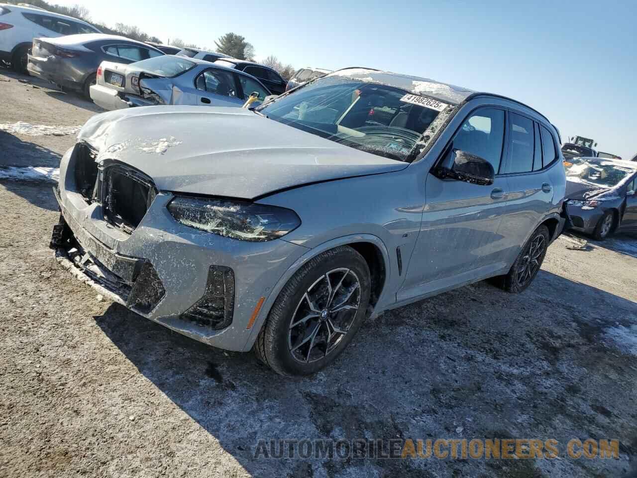 5UX83DP04R9X36907 BMW X3 M40I 2024