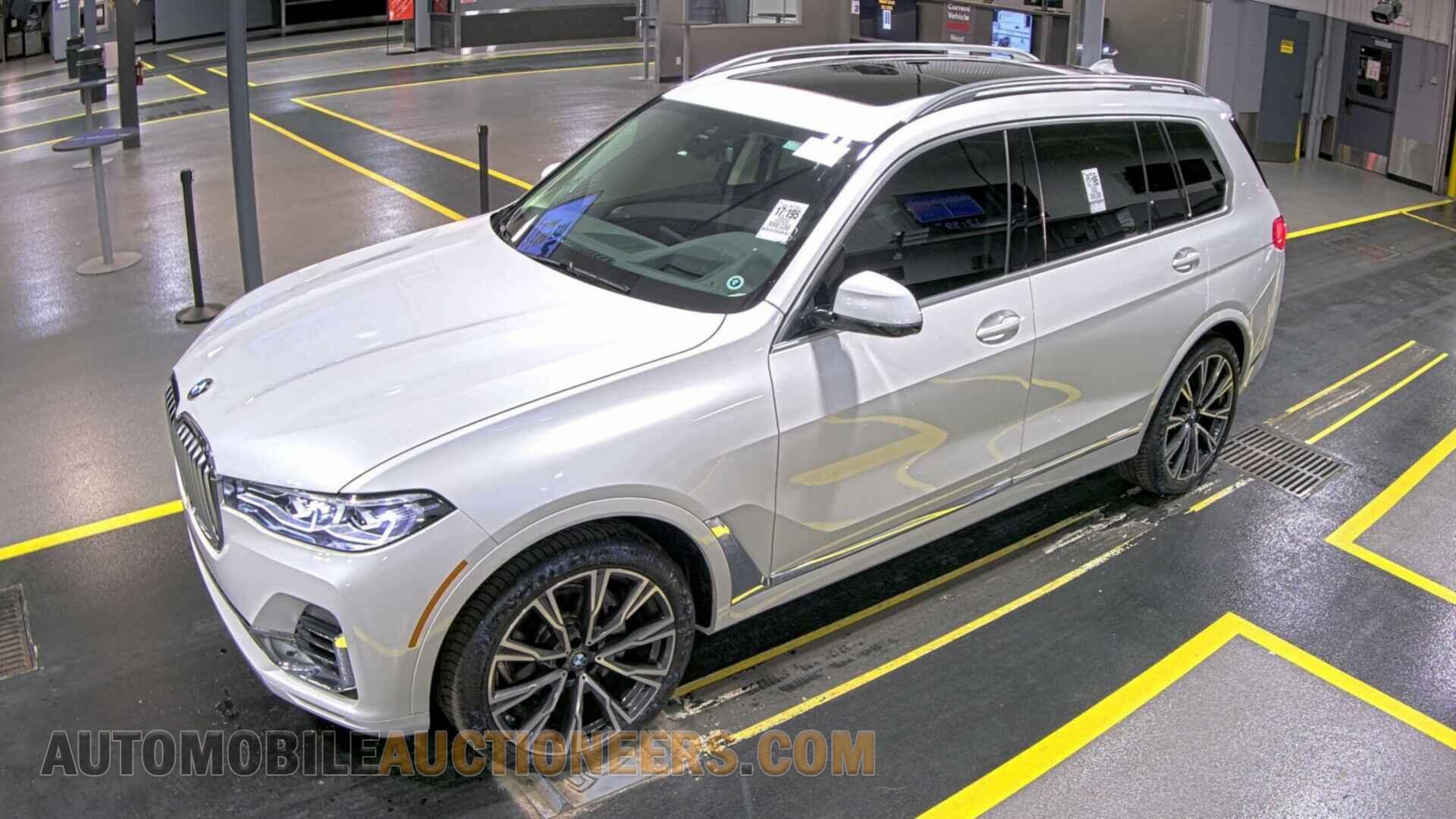 5UXCW2C00L9B45303 BMW X7 2020