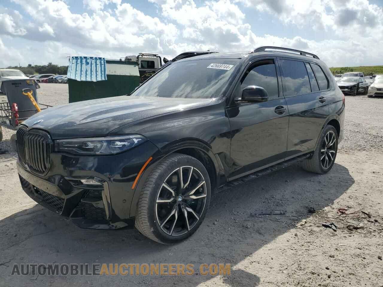 5UXCW2C01L9B49893 BMW X7 2020