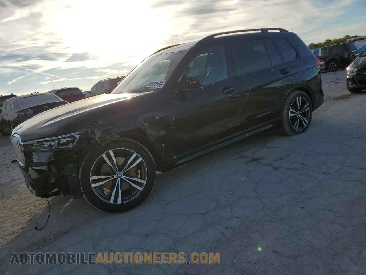 5UXCW2C04L9B62802 BMW X7 2020