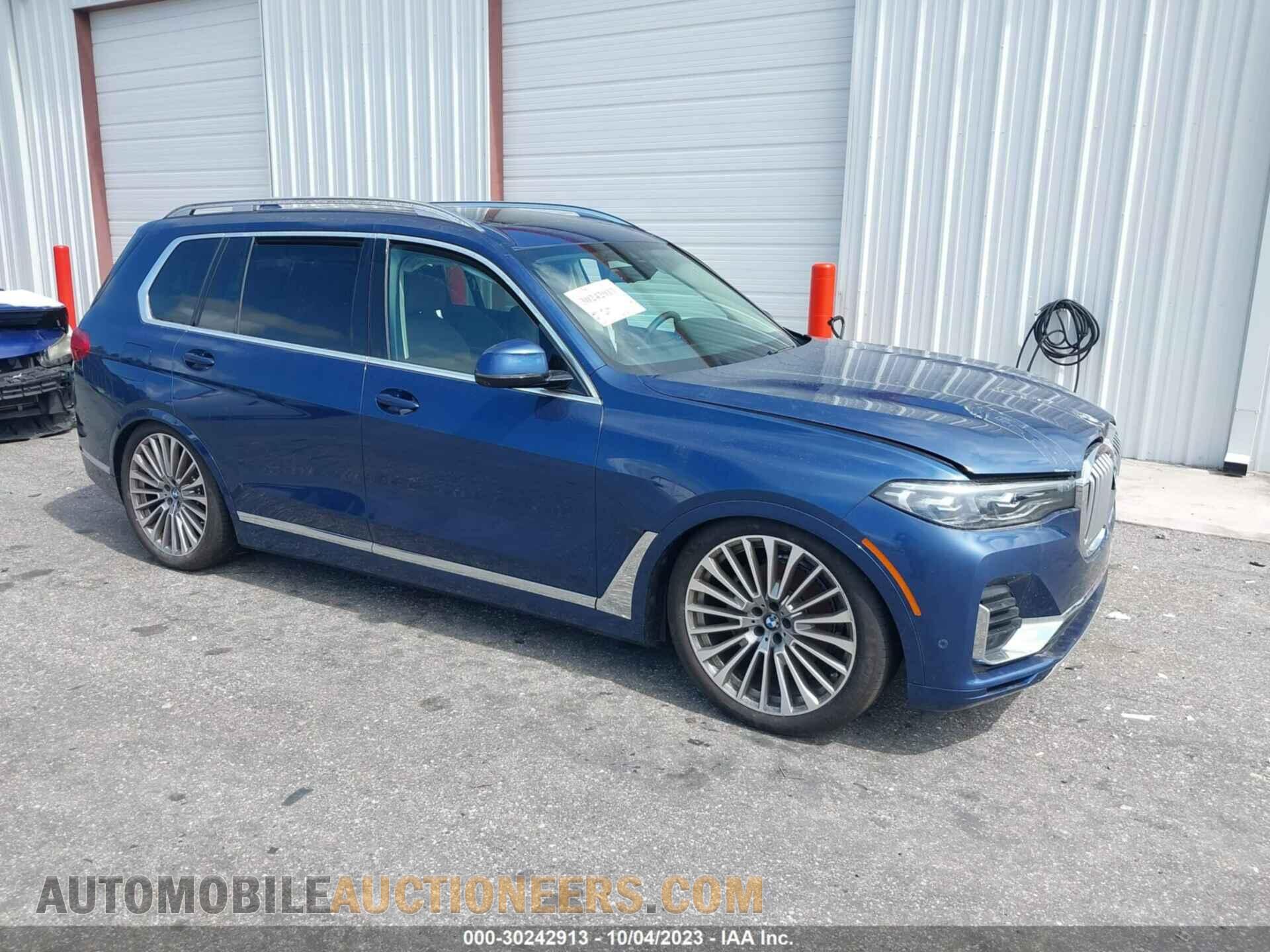 5UXCW2C06M9F51135 BMW X7 2021