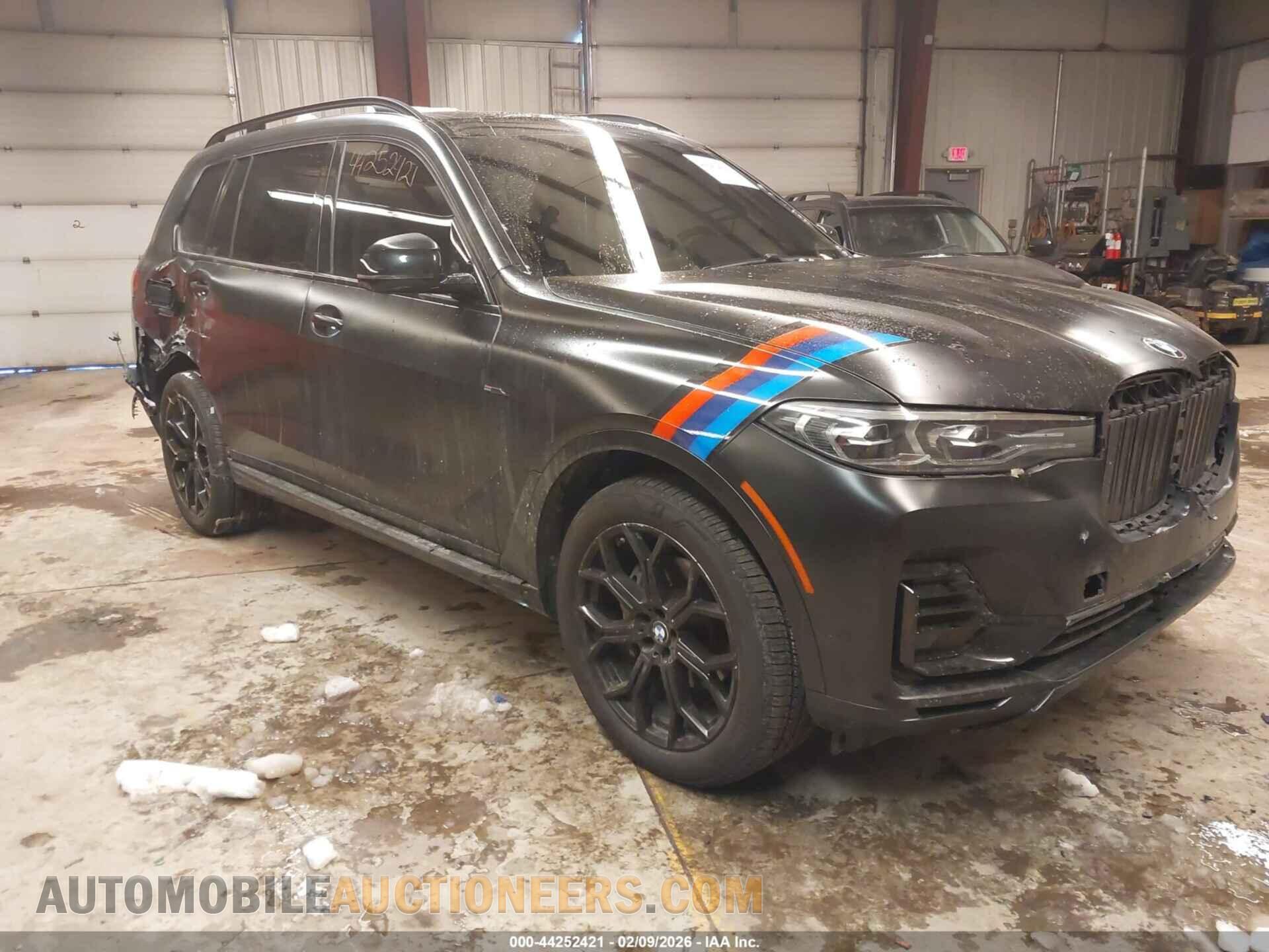 5UXCW2C0XM9F68049 BMW X7 2021