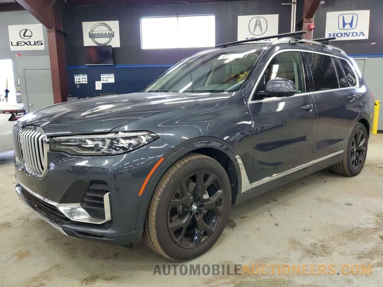 5UXCW2C55KL081141 BMW X7 2019