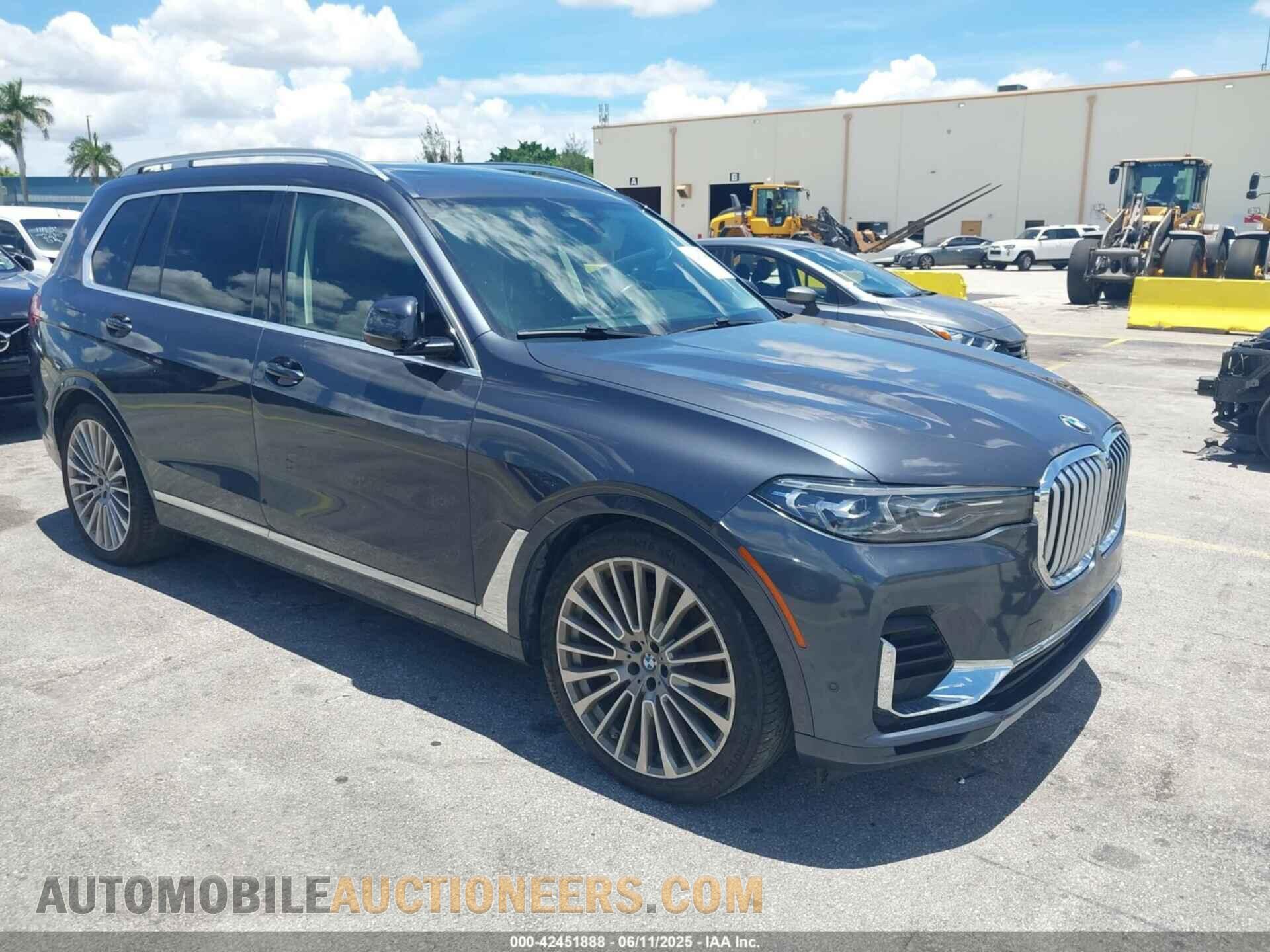 5UXCW2C55KL082399 BMW X7 2019