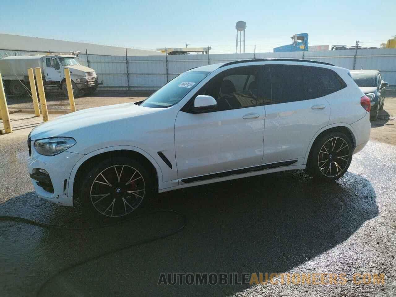 5UXTR7C50KLR43895 BMW X3 2019