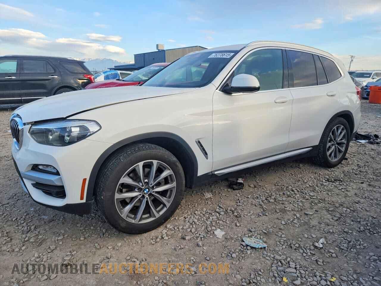 5UXTR9C59KLP93829 BMW X3 2019