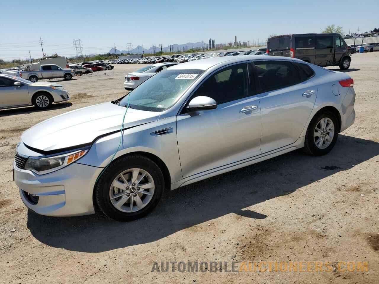 5XXGT4L31JG180298 KIA OPTIMA 2018