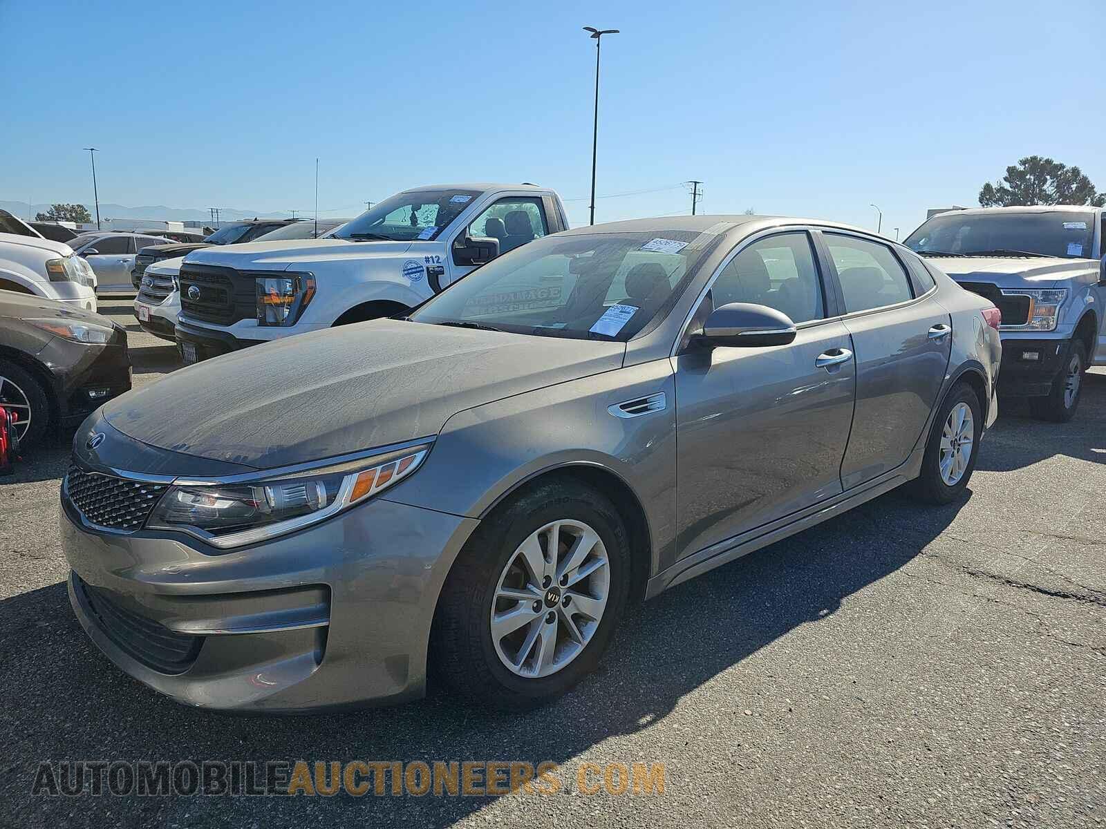 5XXGT4L39GG021408 Kia Optima 2016