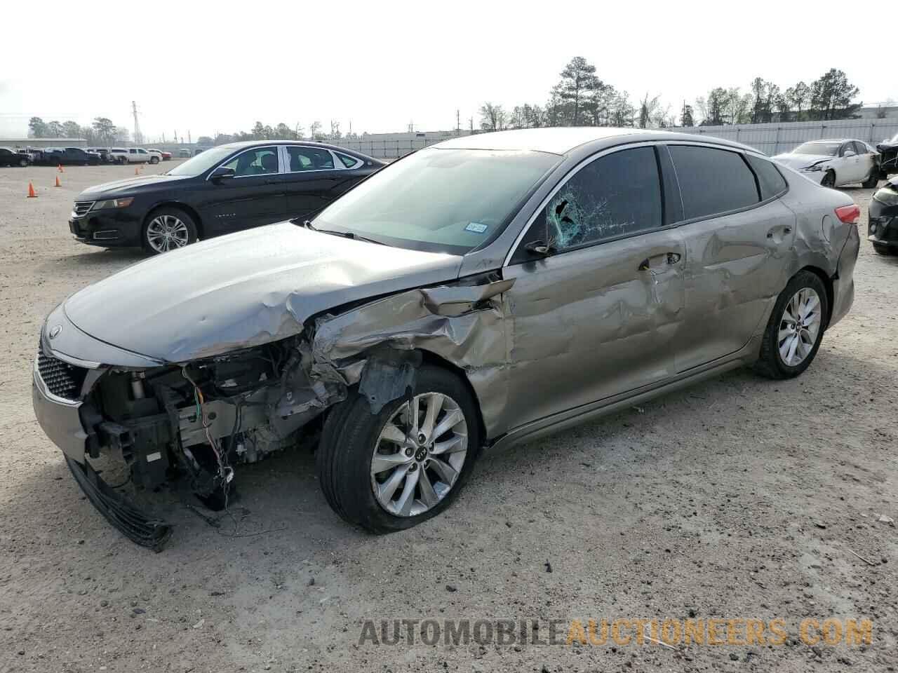 5XXGU4L33JG242538 KIA OPTIMA 2018