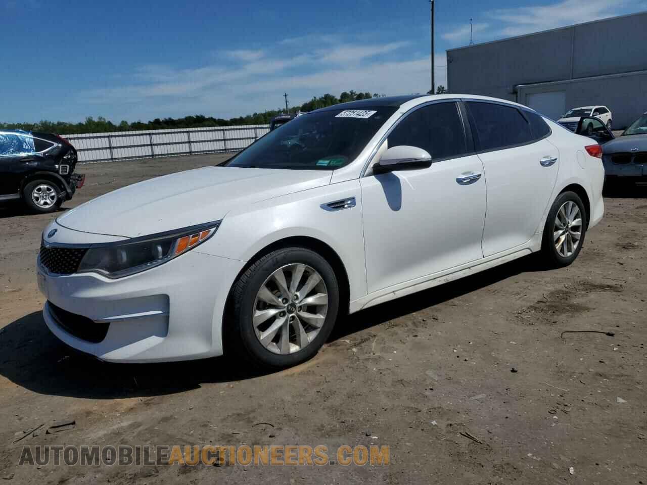 5XXGU4L39GG059105 KIA OPTIMA 2016