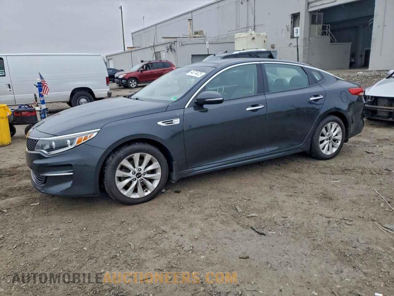 5XXGU4L39GG085526 KIA OPTIMA 2016