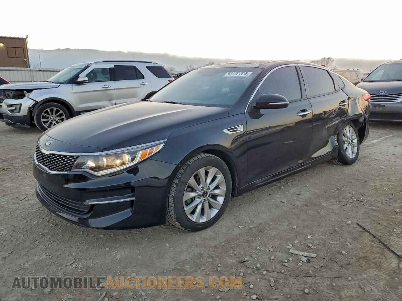 5XXGU4L39GG118315 KIA OPTIMA 2016