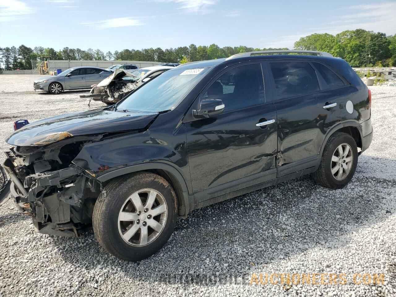 5XYKT4A20DG327795 KIA SORENTO 2013