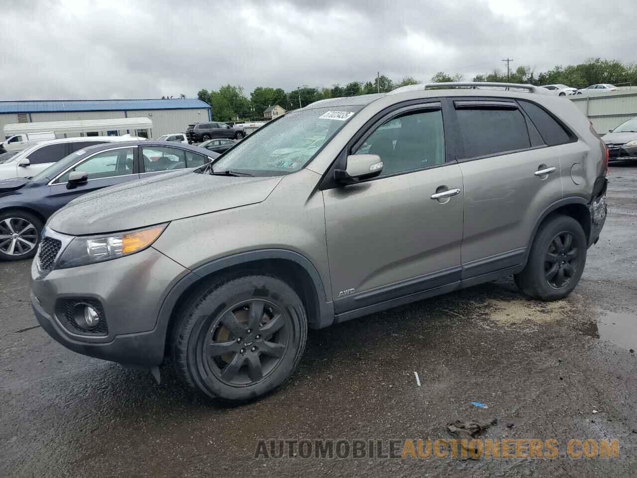 5XYKTDA17BG096270 KIA SORENTO 2011
