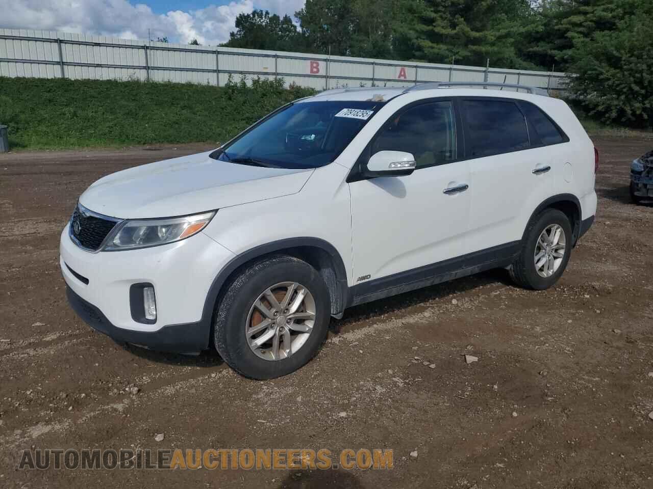 5XYKTDA7XFG653473 KIA SORENTO 2015