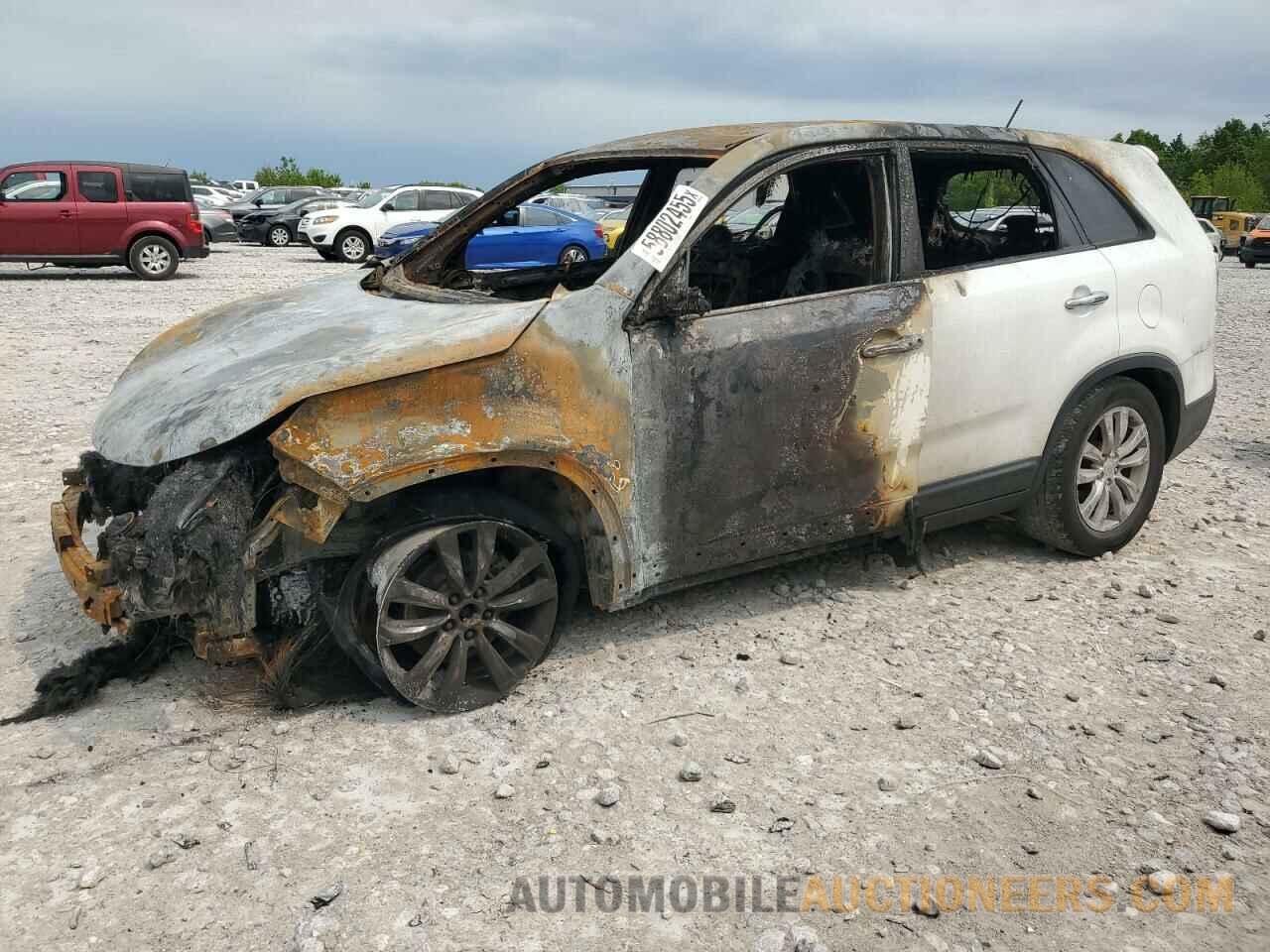 5XYKUDA25BG014980 KIA SORENTO 2011