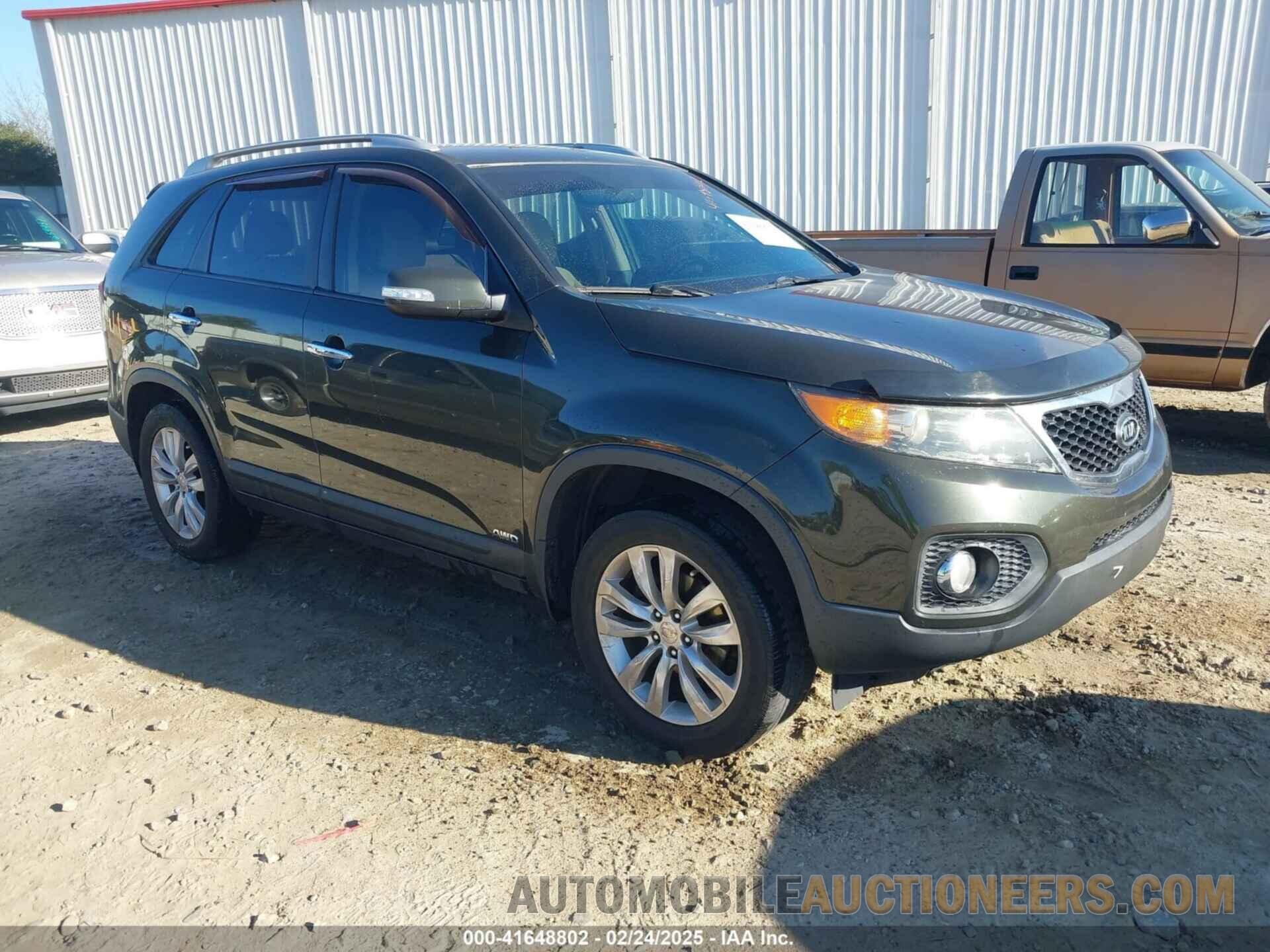 5XYKUDA25BG093924 KIA SORENTO 2011
