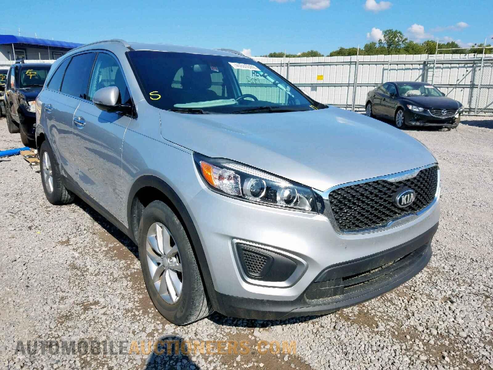 5XYPG4A39GG039779 KIA SORENTO LX 2016