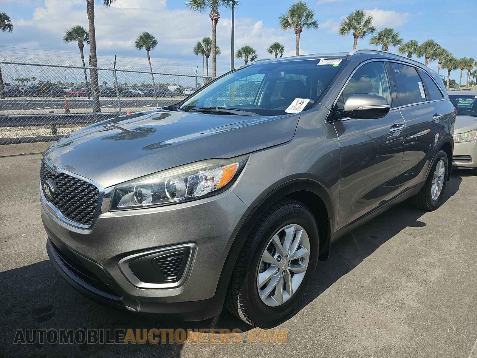5XYPG4A39GG102492 Kia Sorento 2016