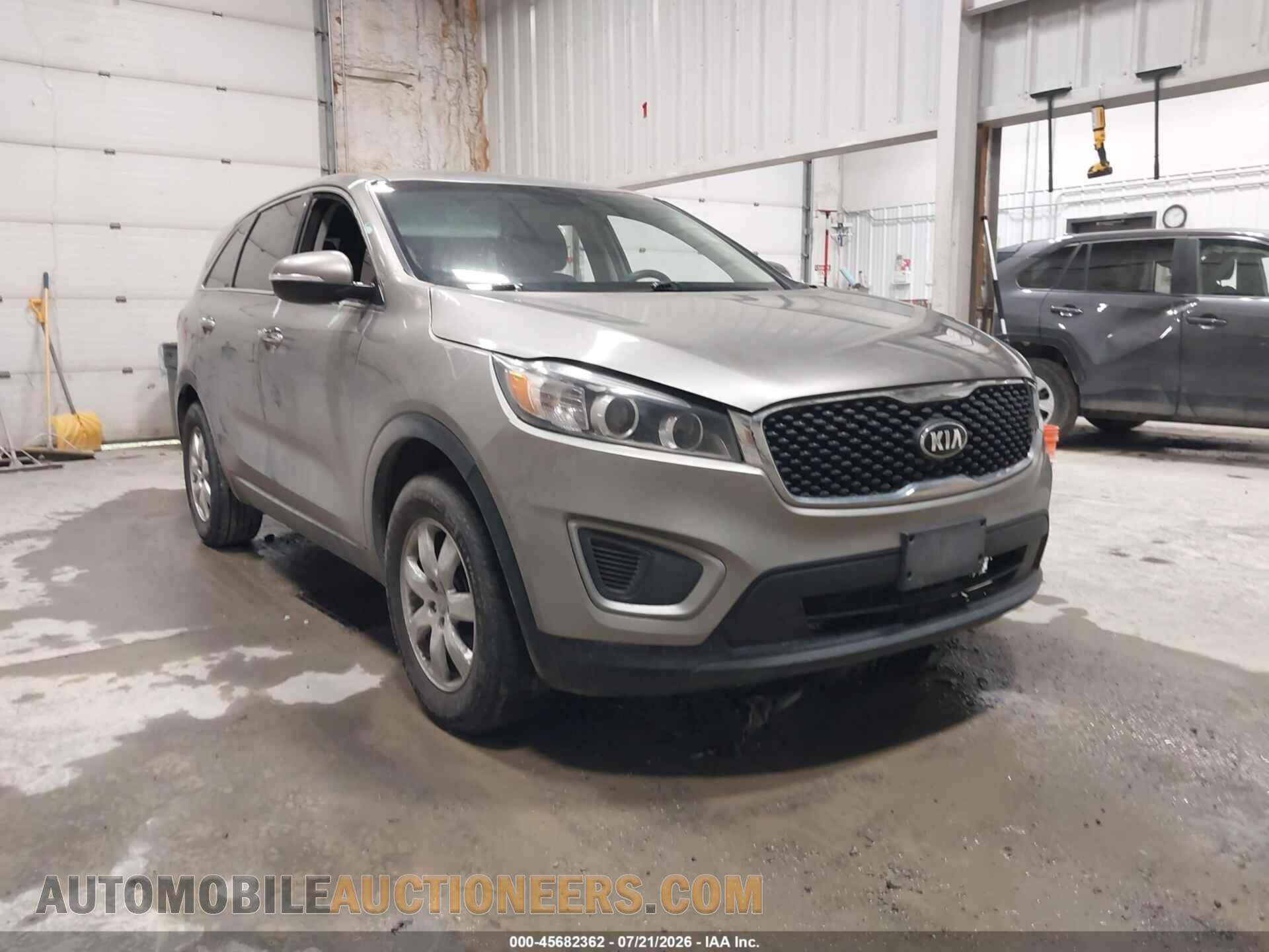 5XYPG4A39GG152101 KIA SORENTO 2016