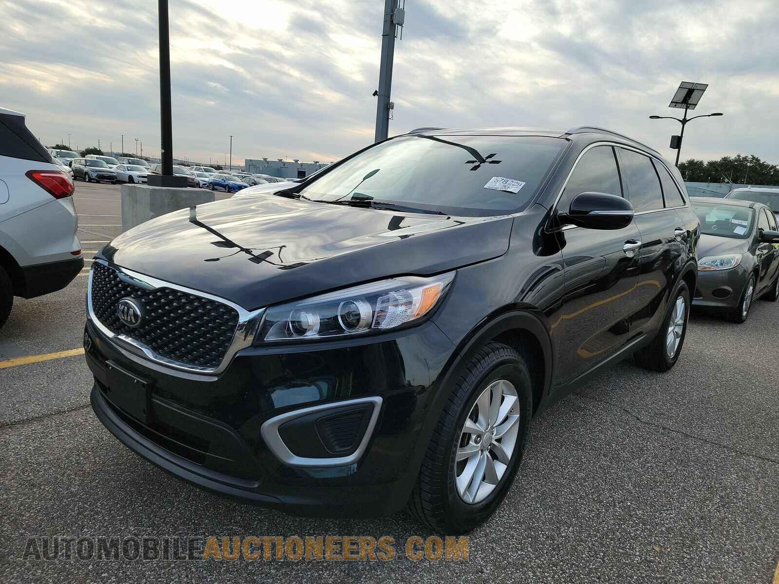 5XYPG4A39GG164538 Kia Sorento 2016
