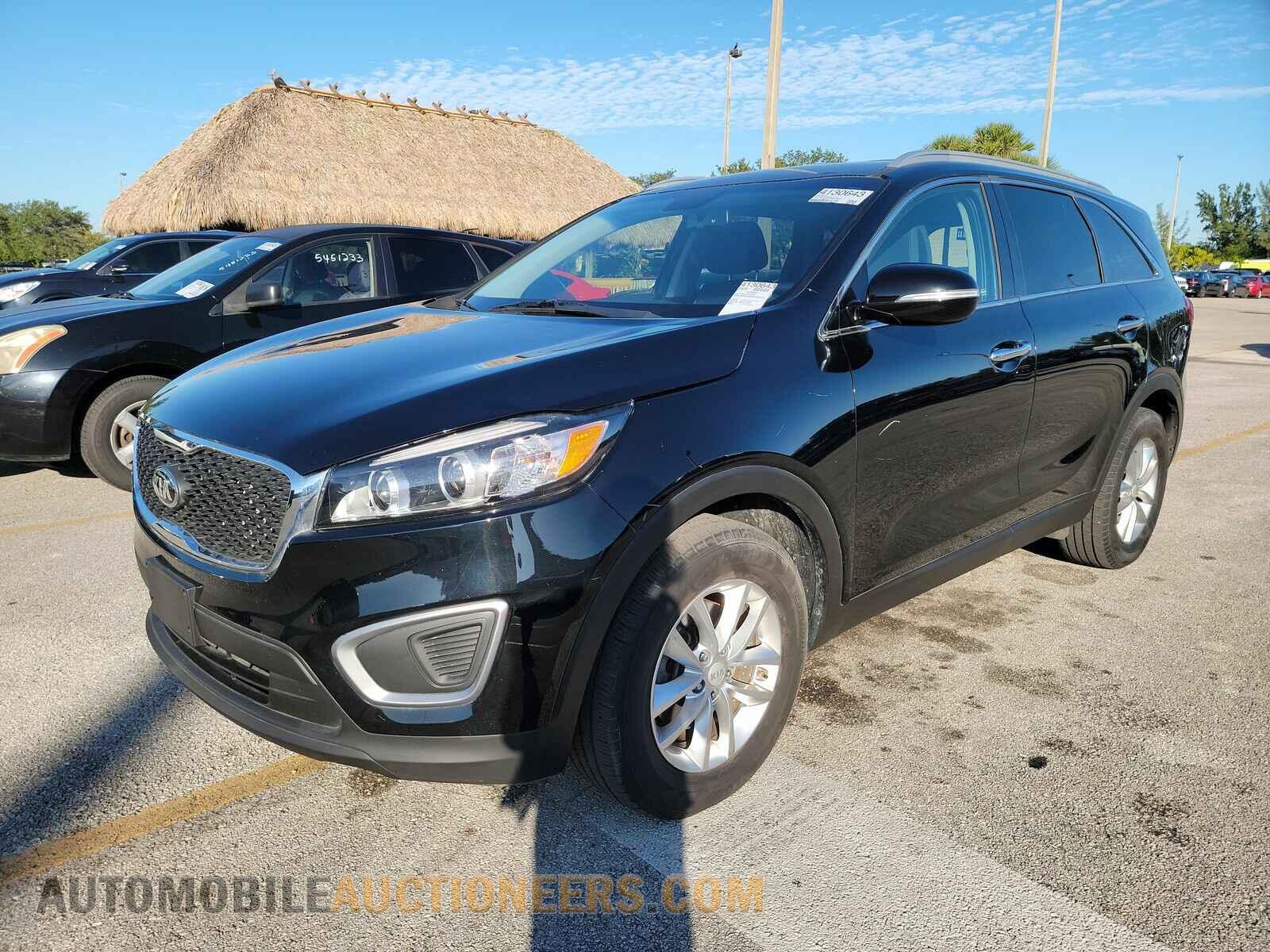 5XYPG4A39GG168007 Kia Sorento 2016