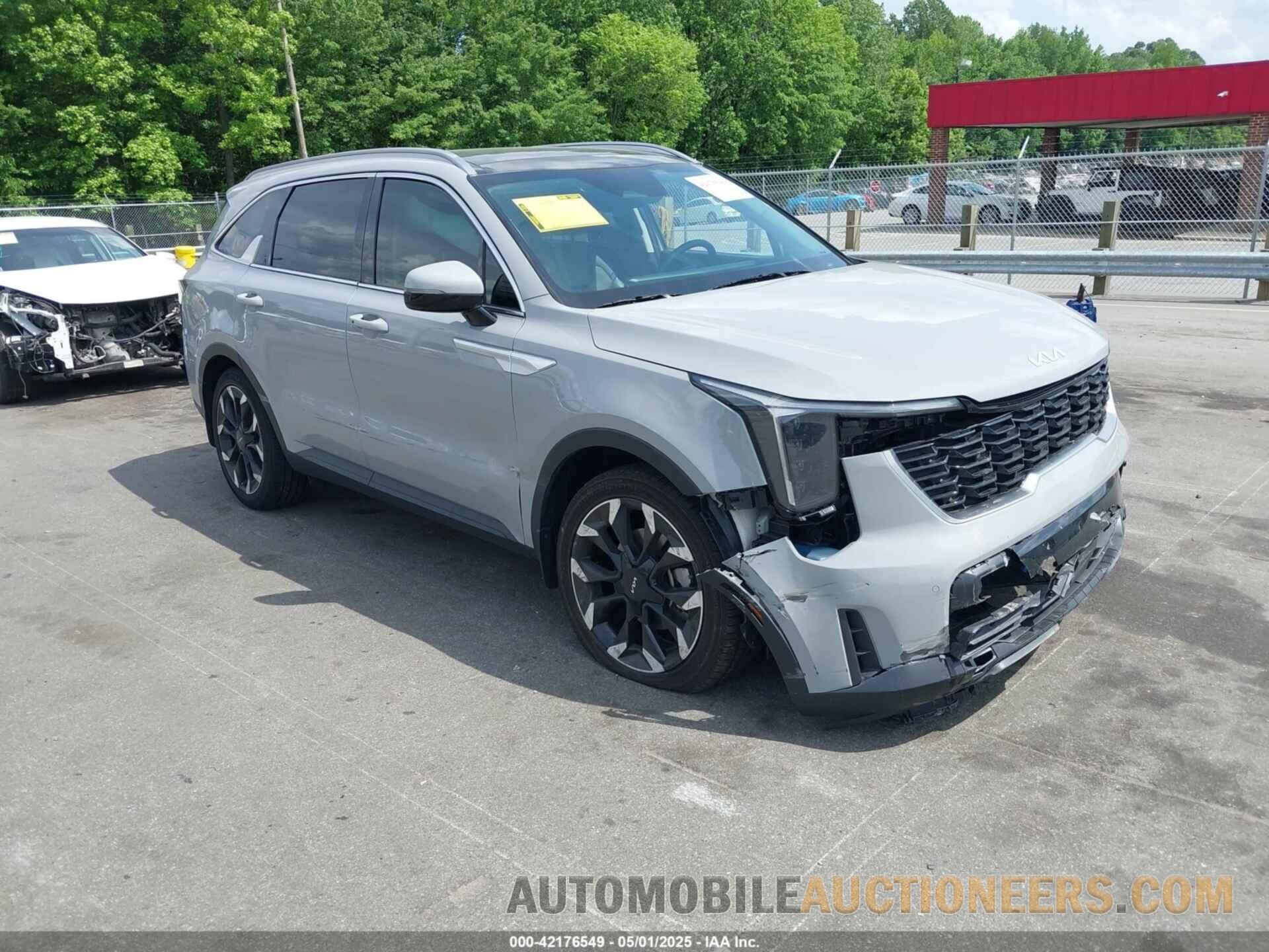 5XYRH4JFXSG309885 KIA SORENTO 2025