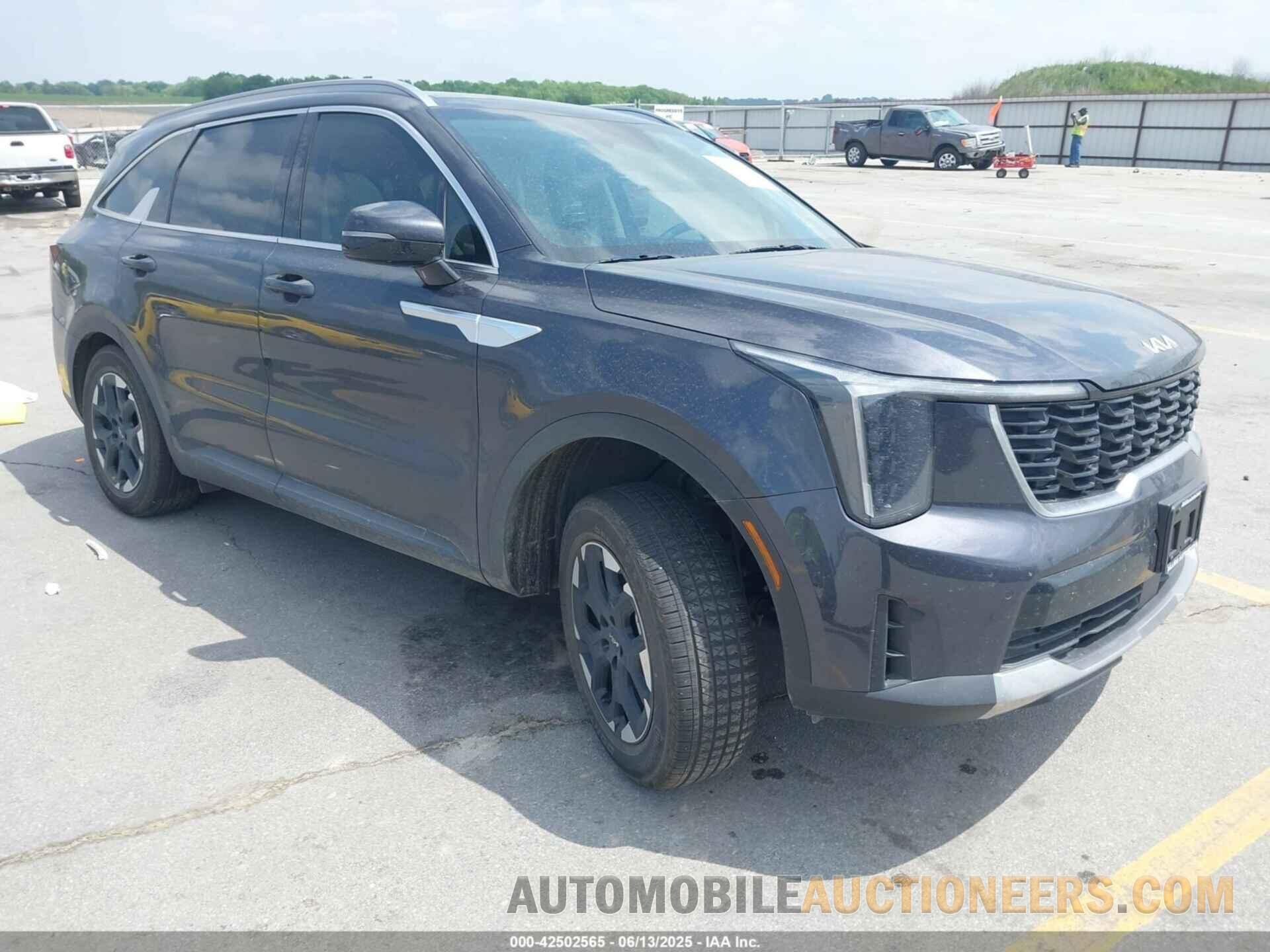 5XYRLDJC4SG353613 KIA SORENTO 2025
