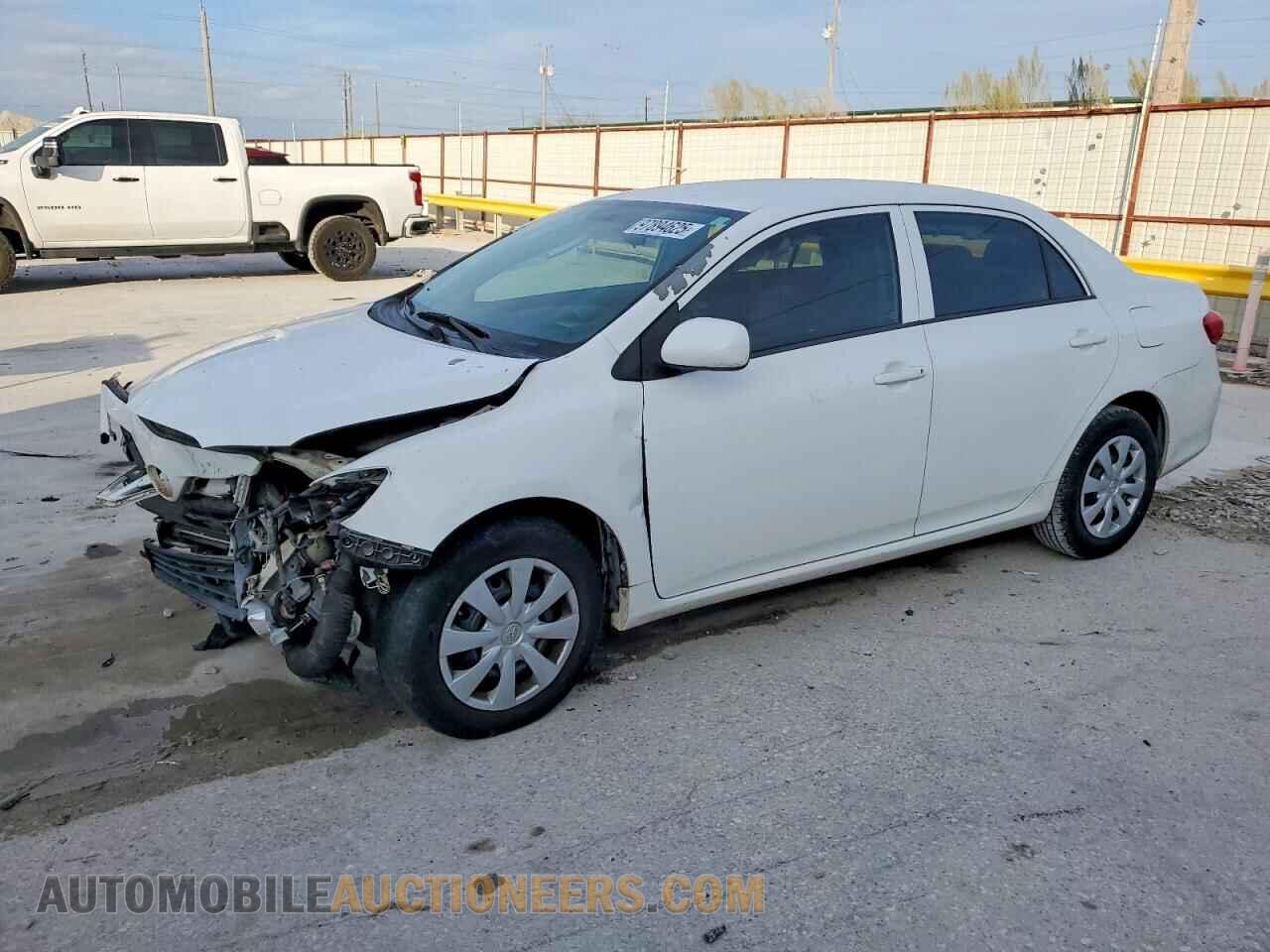 5YFBU4EE2DP210815 TOYOTA COROLLA 2013