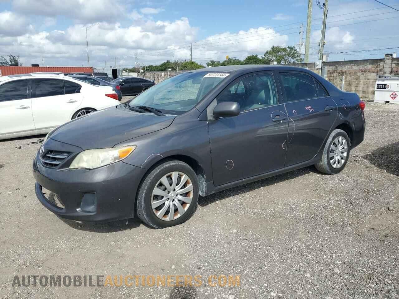 5YFBU4EE4DP137639 TOYOTA COROLLA 2013