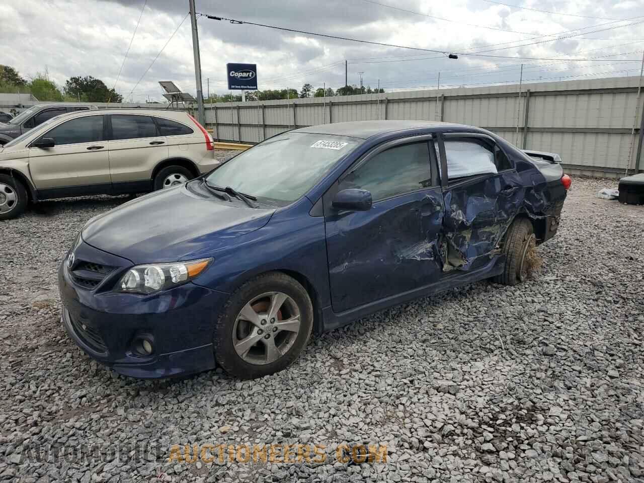 5YFBU4EE7DP080711 TOYOTA COROLLA 2013