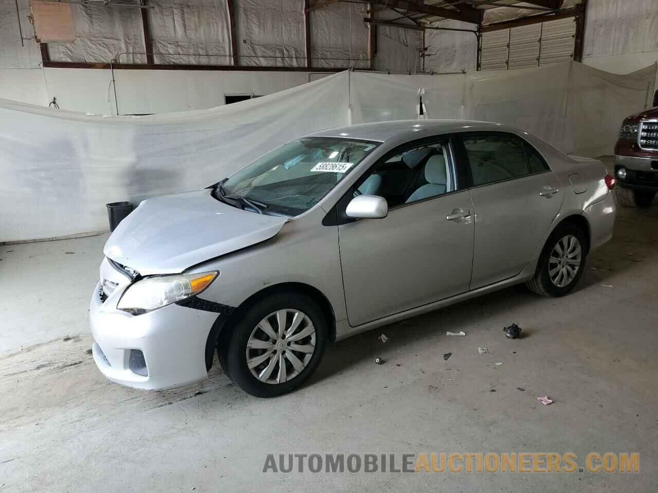 5YFBU4EE8DP133335 TOYOTA COROLLA 2013