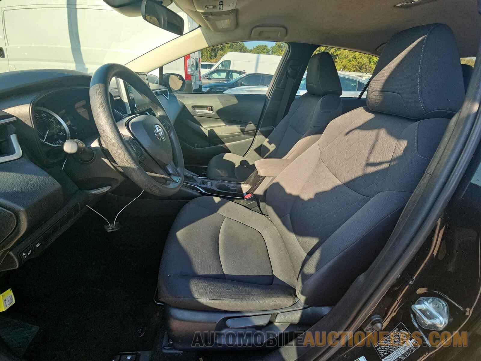 5YFEPMAE1MP246523 Toyota Corolla LE 2021