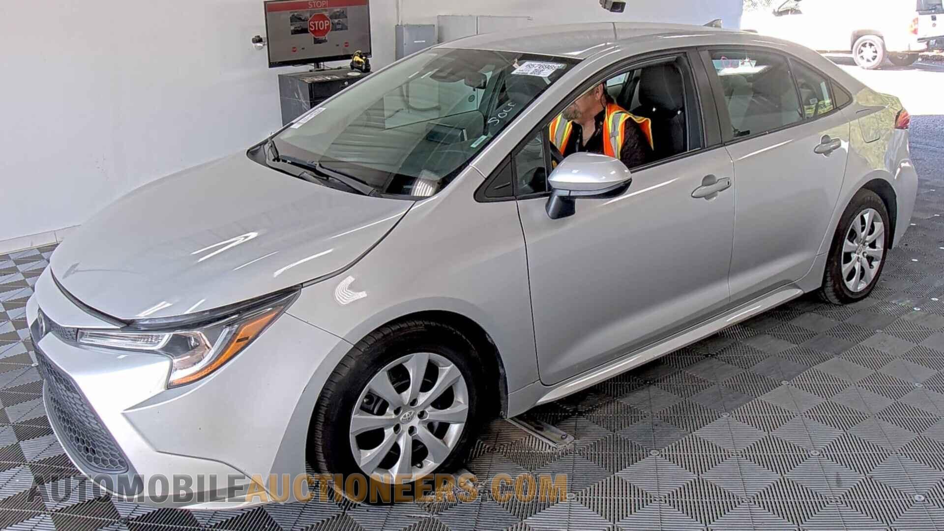 5YFEPMAE3MP199057 Toyota Corolla LE 2021