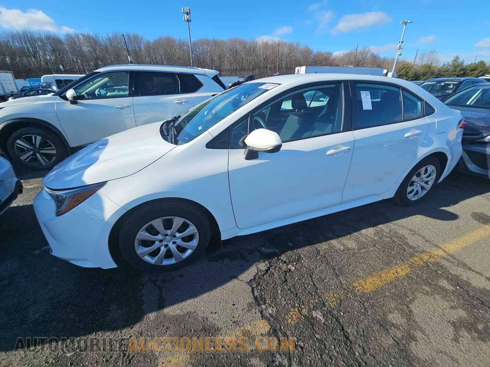 5YFEPMAE4MP187855 Toyota Corolla LE 2021