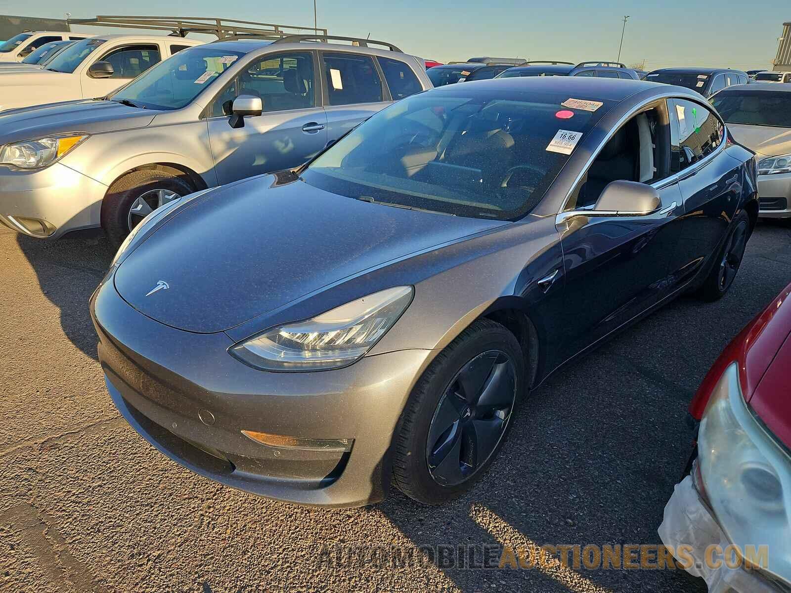5YJ3E1EA3JF158891 Tesla Model 3 2018