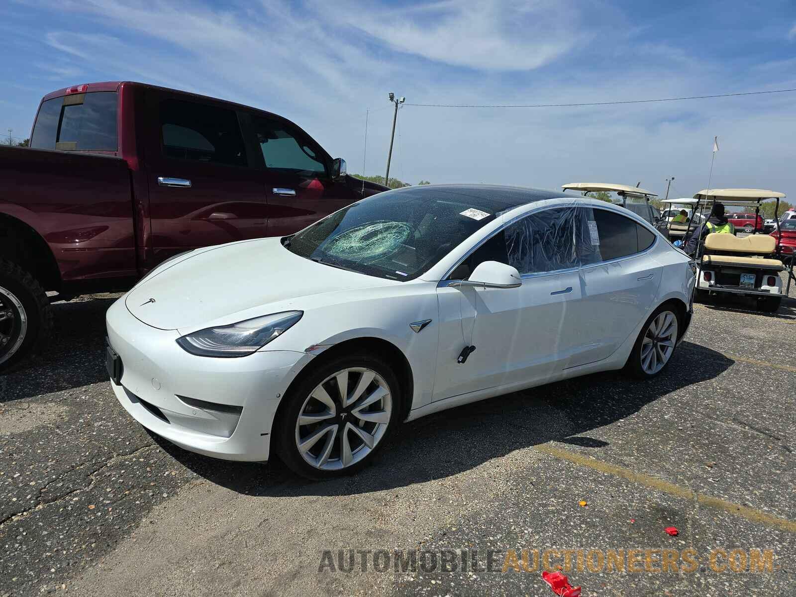 5YJ3E1EA3KF466581 Tesla Model 3 2019