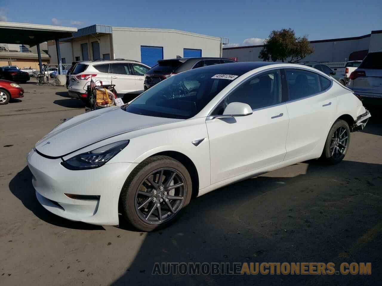 5YJ3E1EA5JF039594 TESLA MODEL 3 2018