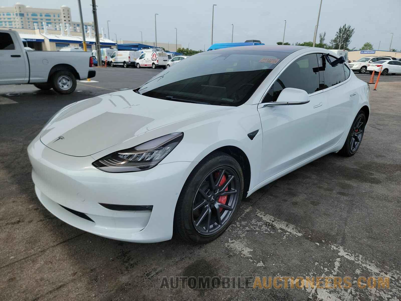 5YJ3E1EA7JF162720 Tesla Model 3 2018