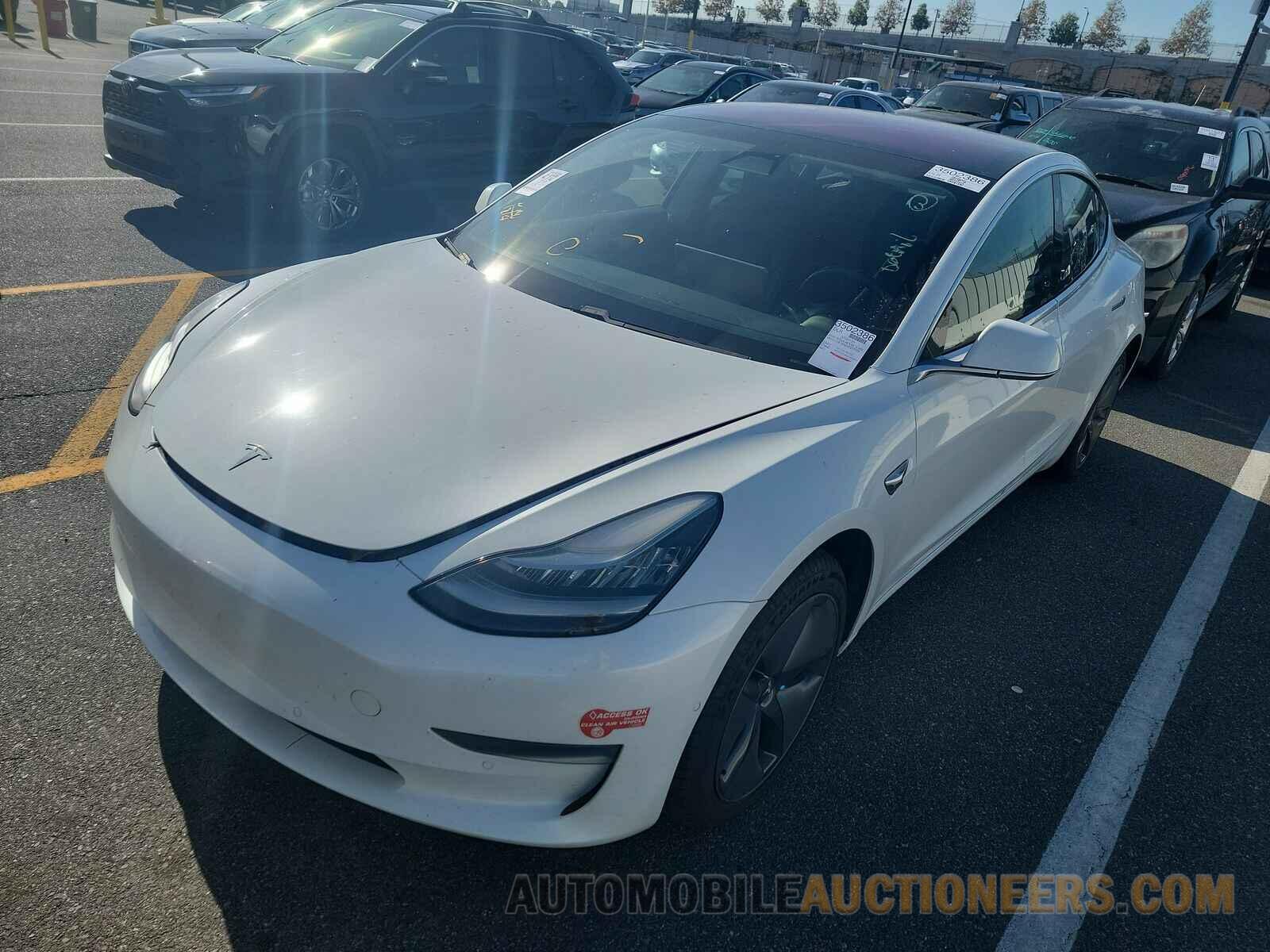 5YJ3E1EA9JF017159 Tesla Model 3 2018