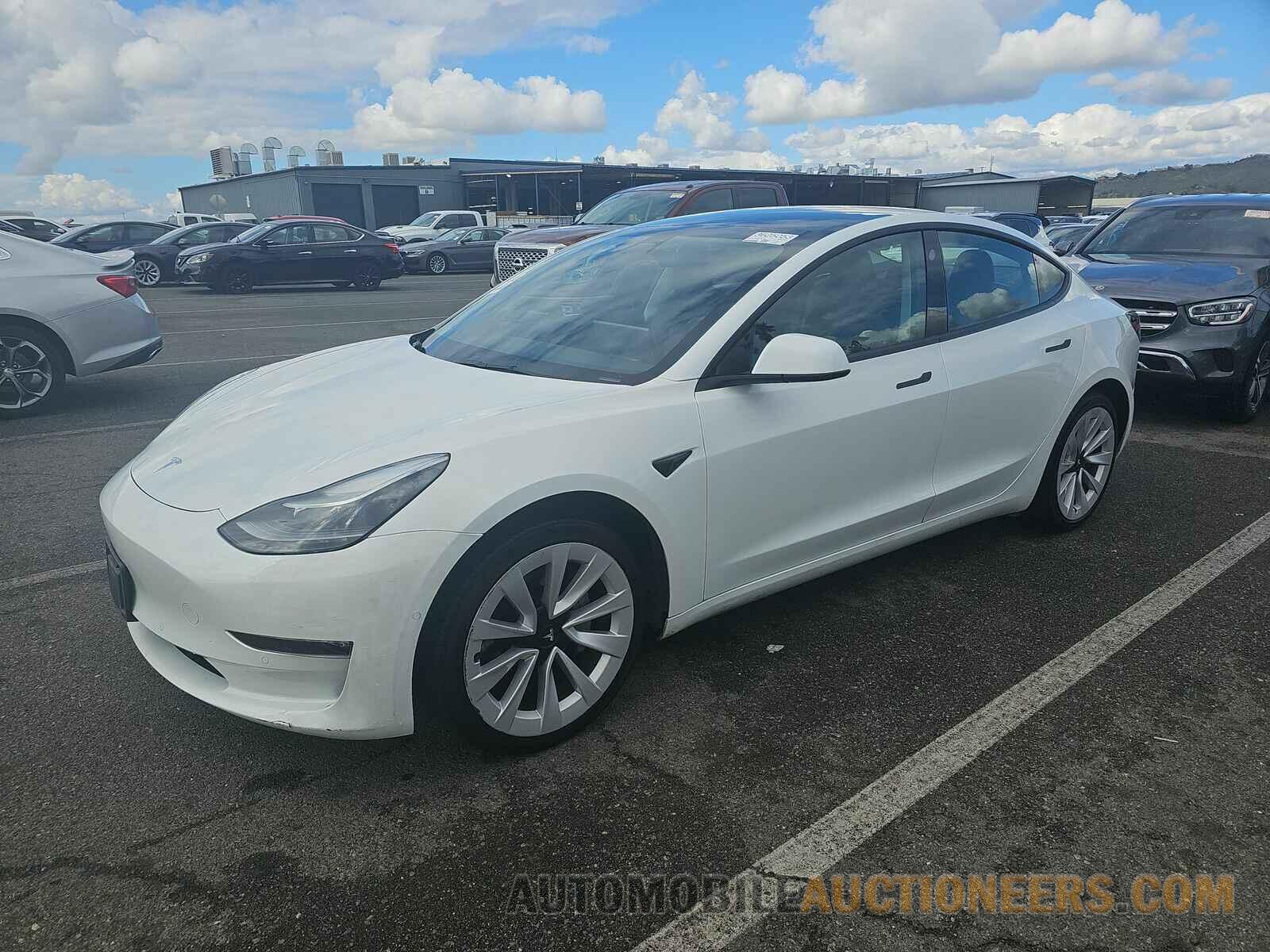 5YJ3E1EB1NF144812 Tesla Model 3 2022