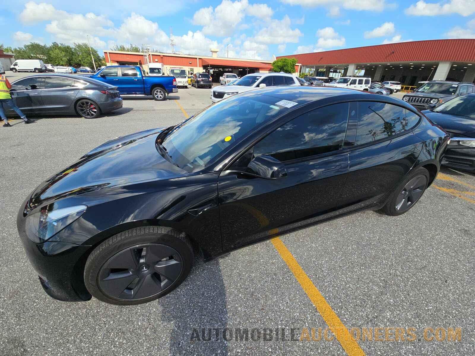 5YJ3E1EB6NF267148 Tesla Model 3 2022