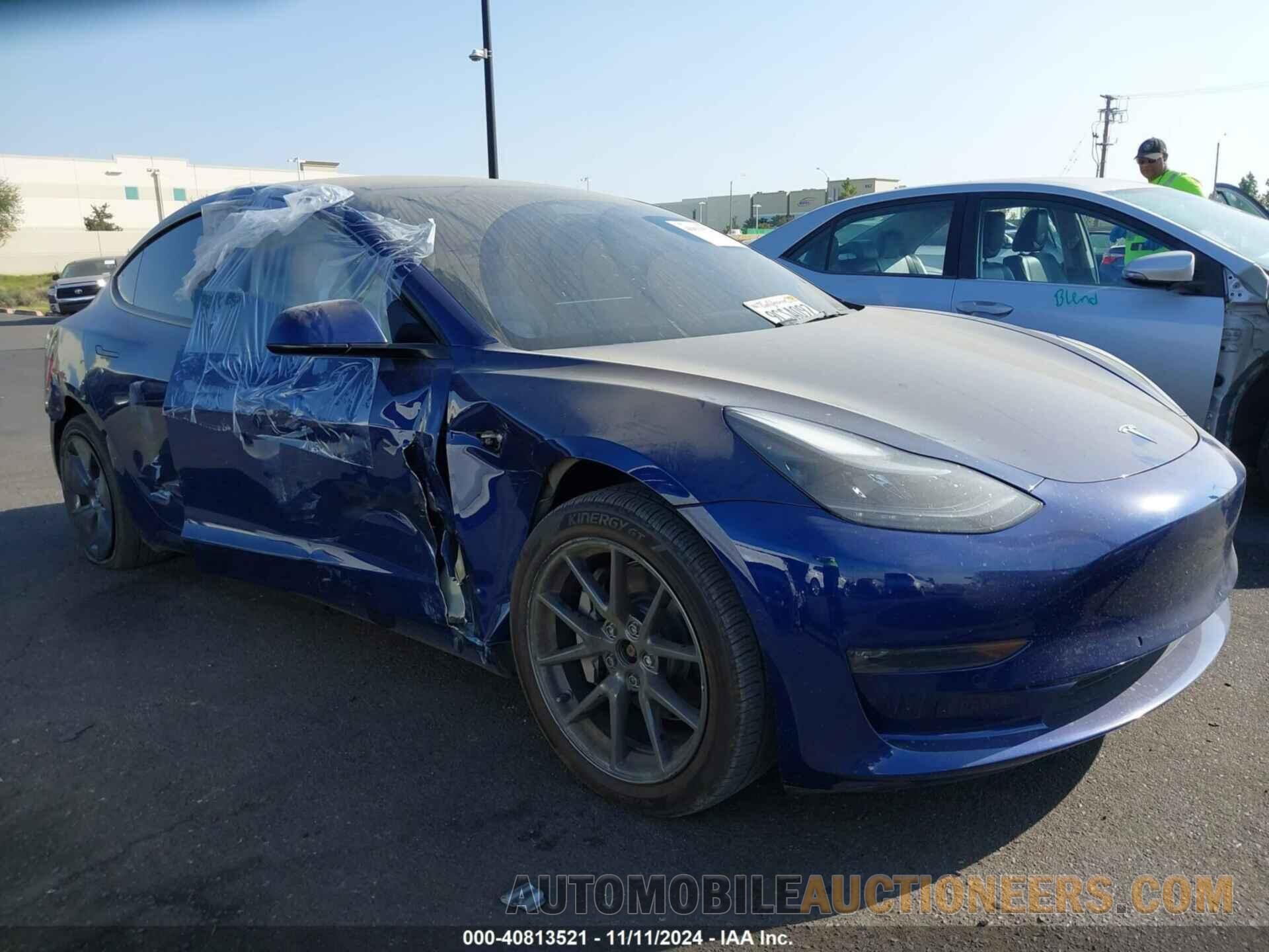 5YJ3E1EB6NF325811 TESLA MODEL 3 2022