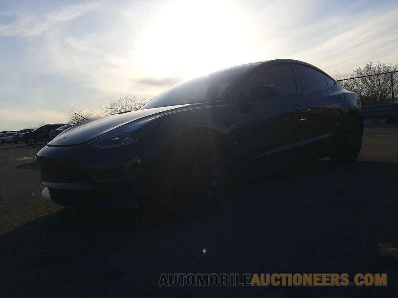5YJ3E1EC5MF093659 TESLA MODEL 3 2021
