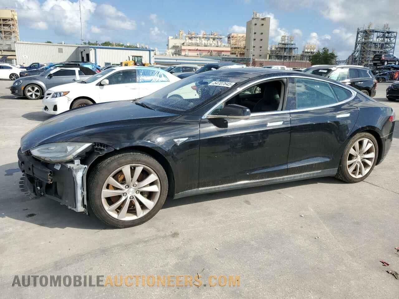 5YJSA1DP2DFP28056 TESLA MODEL S 2013