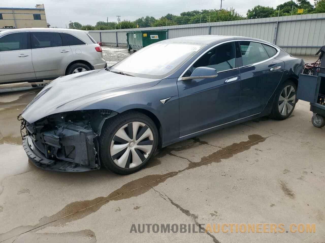 5YJSA1E29LF385201 TESLA MODEL S 2020