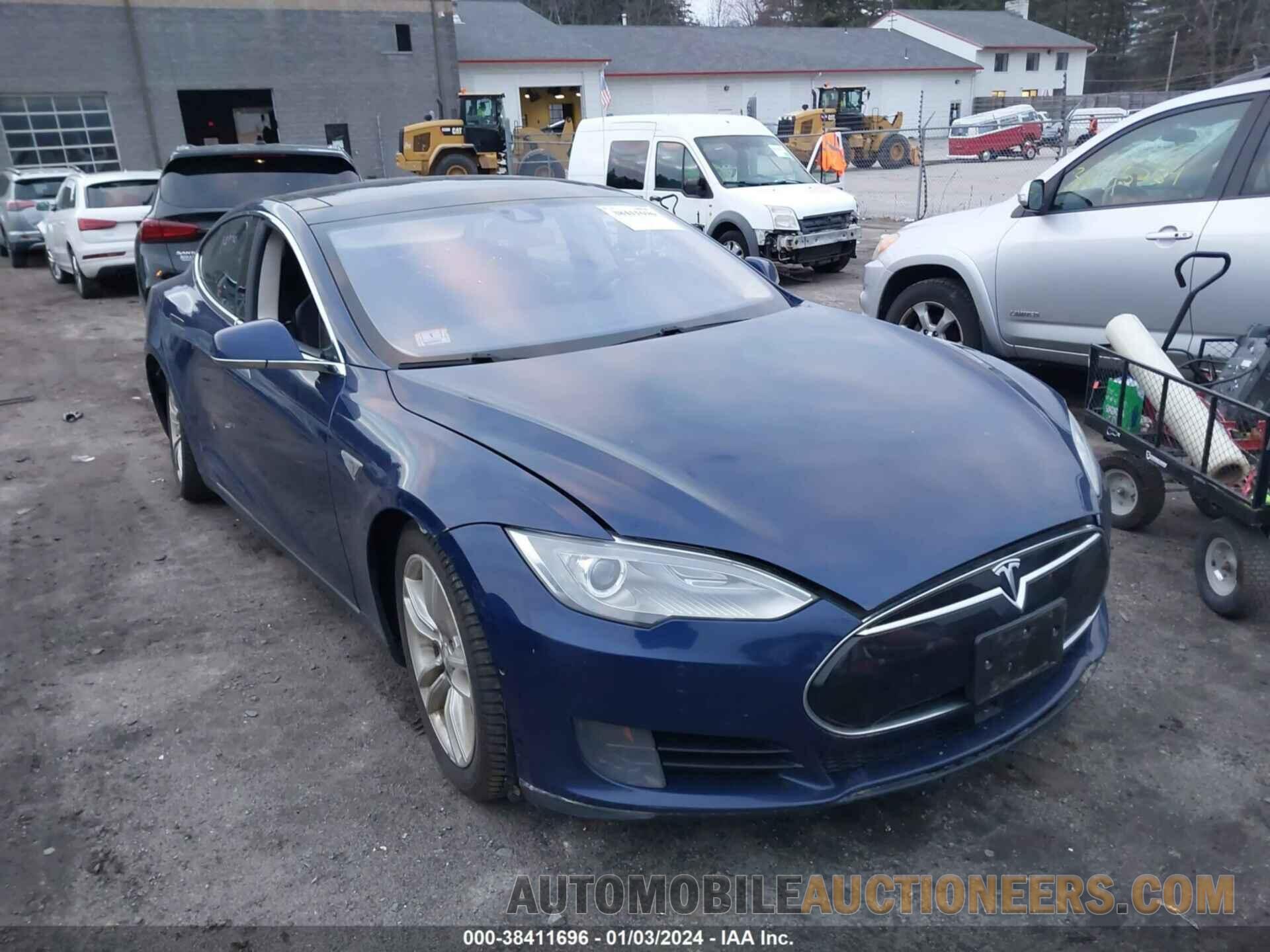 5YJSA1H28FF084600 TESLA MODEL S 2015