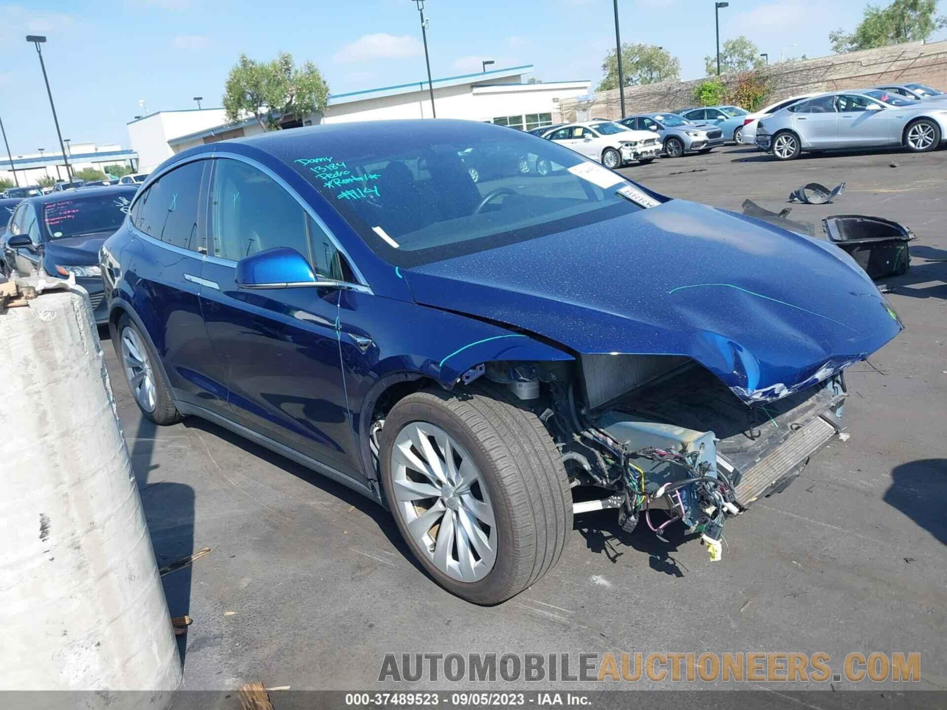 5YJXCAE23LF285868 TESLA MODEL X 2020